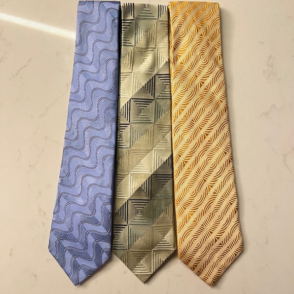 Lot of 3 Silk Ties - Picture 1 of 16